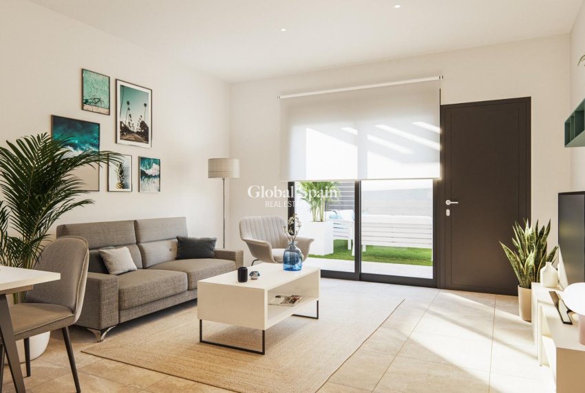 Neubau - VILLA -
ÁGUILAS - Playa del Hornillo