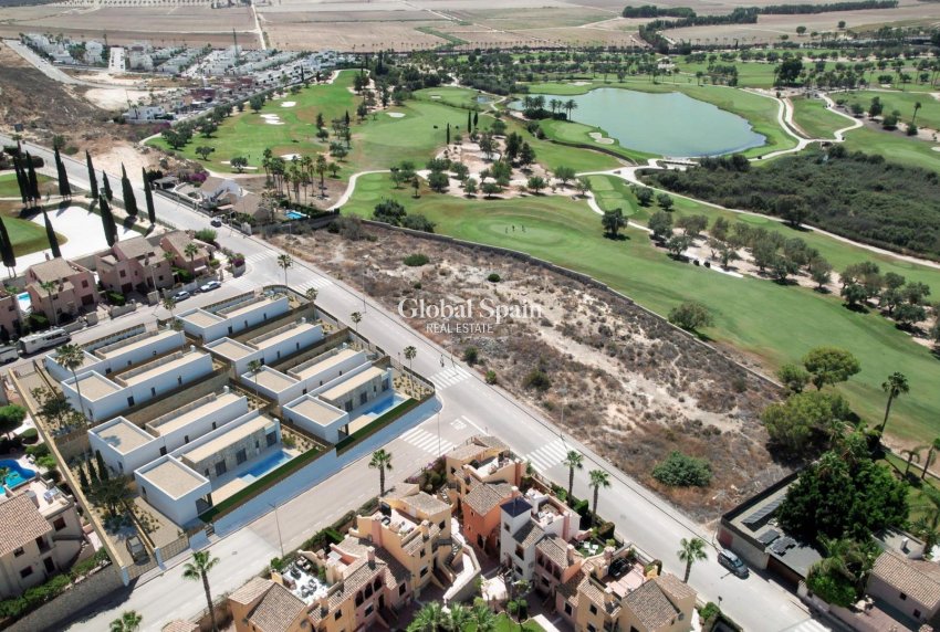 Neubau - VILLA -
ALGORFA - LA FINCA GOLF / ALGORFA