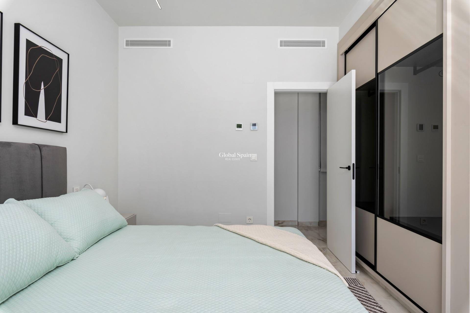 Neubau - VILLA -
ALGORFA - LA FINCA GOLF / ALGORFA