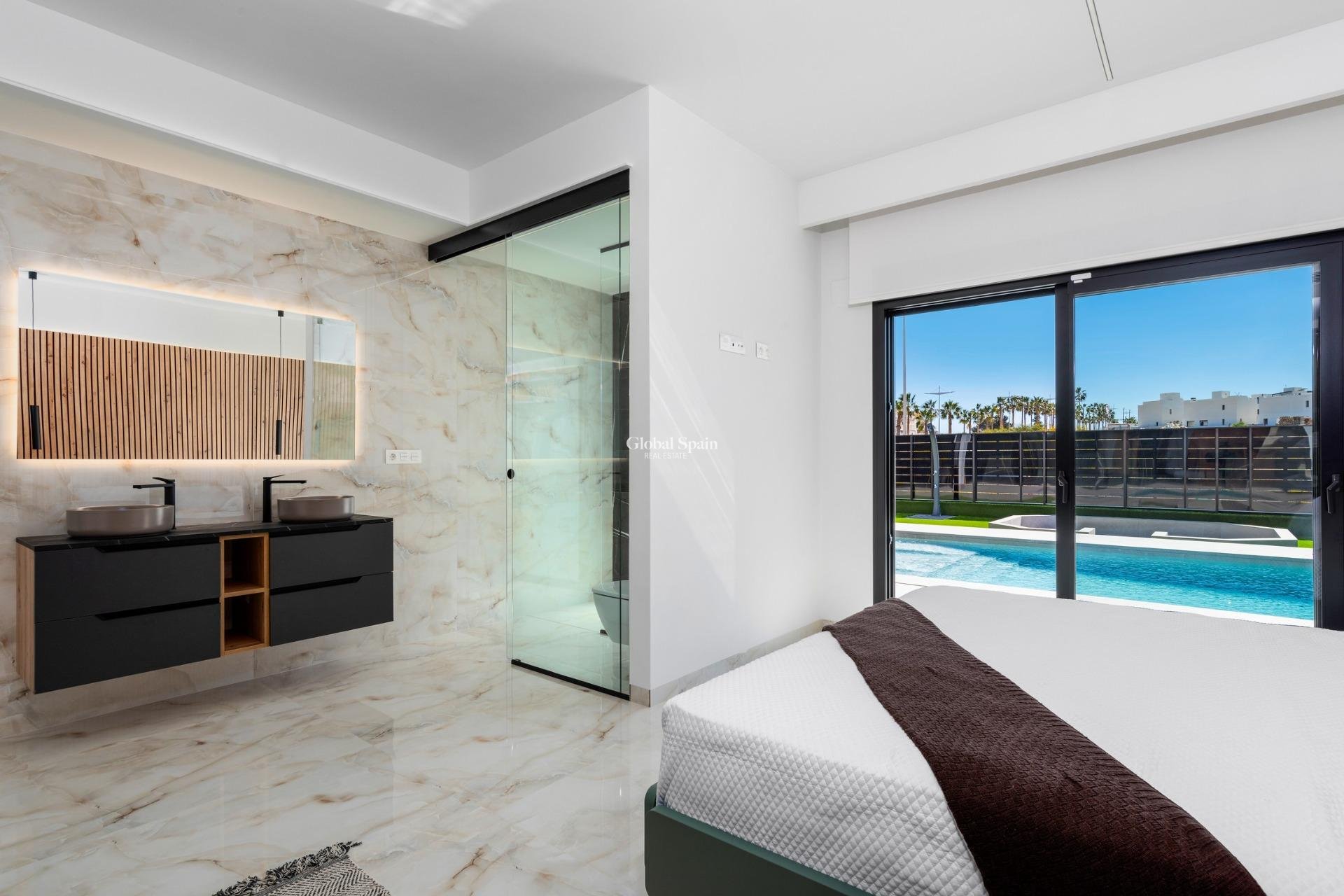 Neubau - VILLA -
ALGORFA - LA FINCA GOLF / ALGORFA