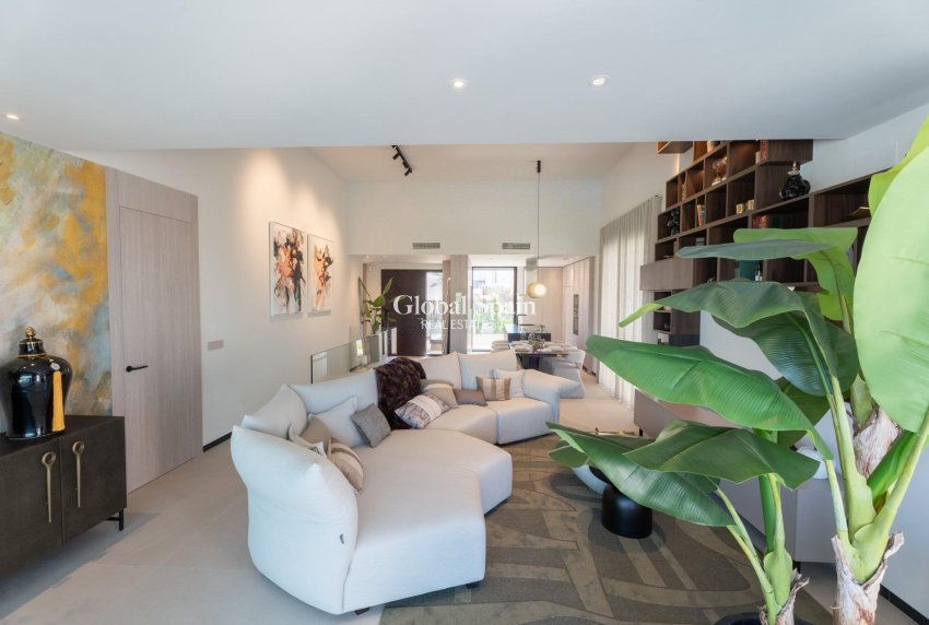Neubau - VILLA -
ALGORFA - LA FINCA GOLF / ALGORFA