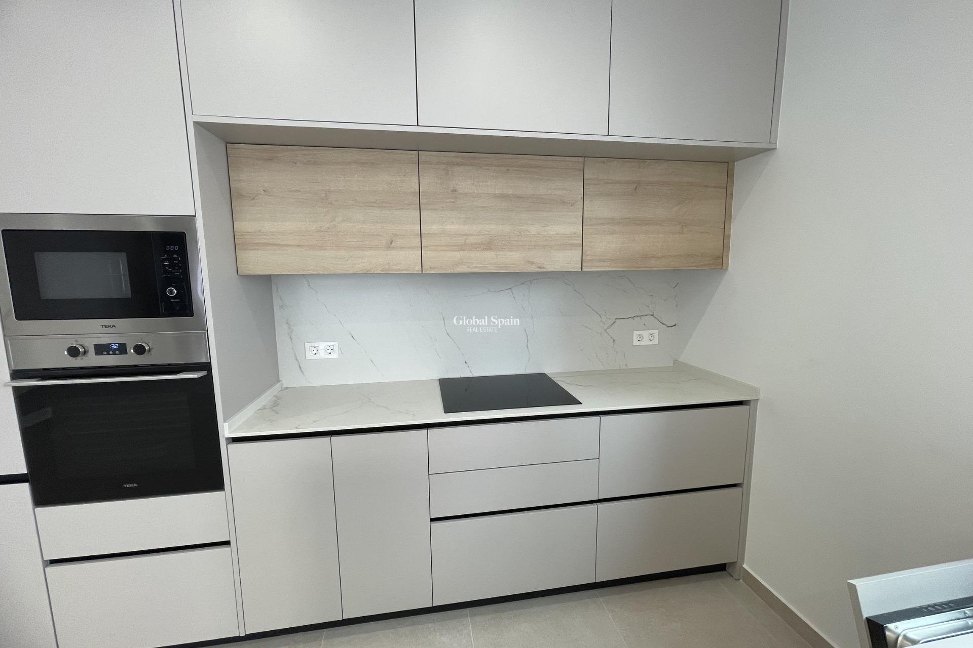 Neubau - VILLA -
ALMORADÍ - Heredades
