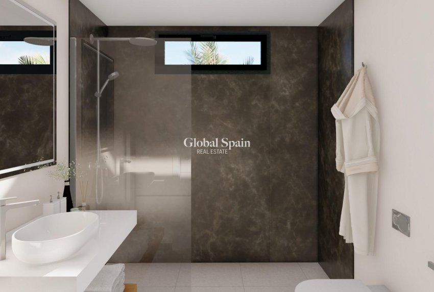 Neubau - Villa -
BAÑOS Y MENDIGO - Altaona Golf