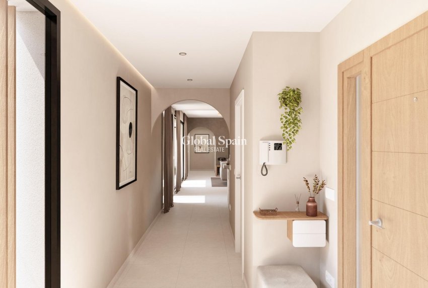 Neubau - VILLA -
BAÑOS Y MENDIGO - Altaona Golf