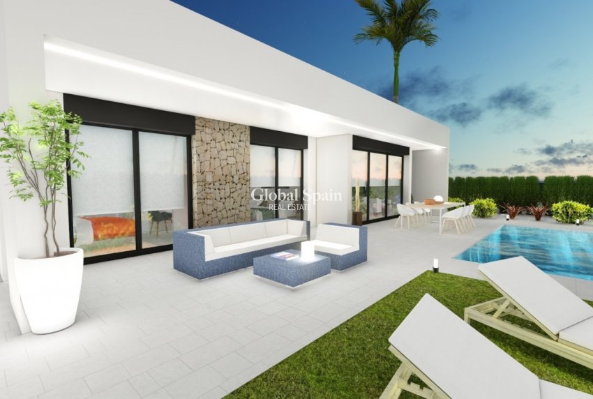 Neubau - VILLA -
CALASPARRA - Coto riñales
