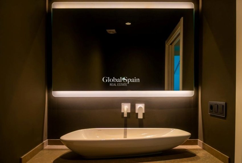 Neubau - Villa -
Calpe - La Fustera