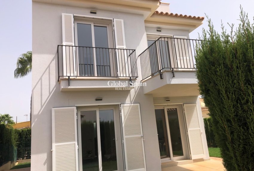 Neubau - VILLA -
CAMPOS