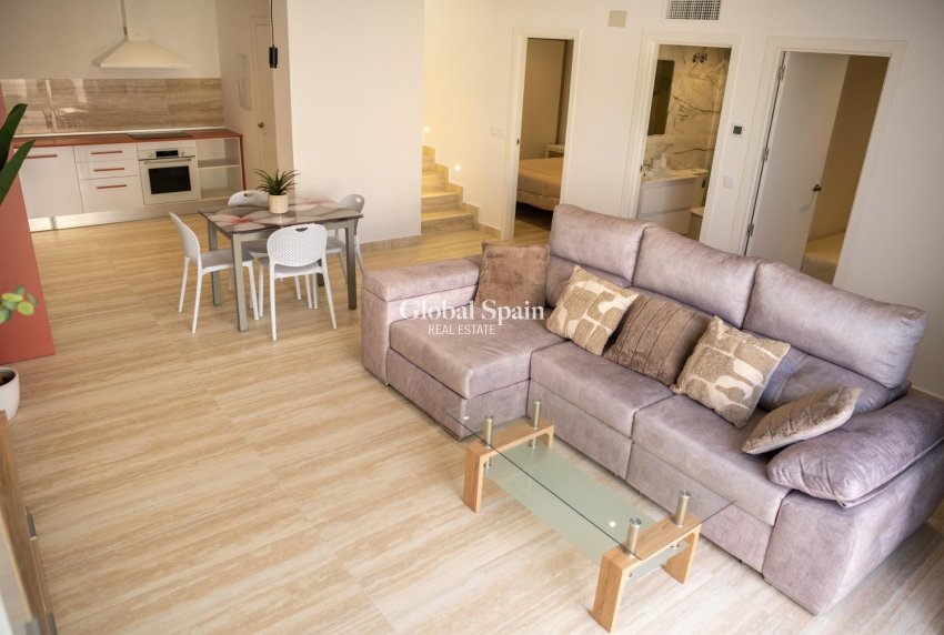 Neubau - VILLA -
CIUDAD QUESADA