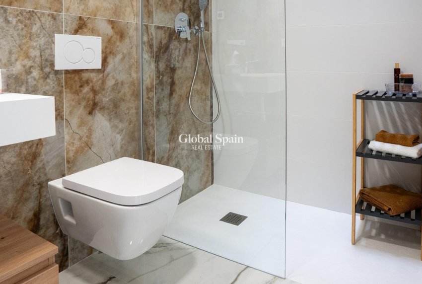 Neubau - VILLA -
CIUDAD QUESADA