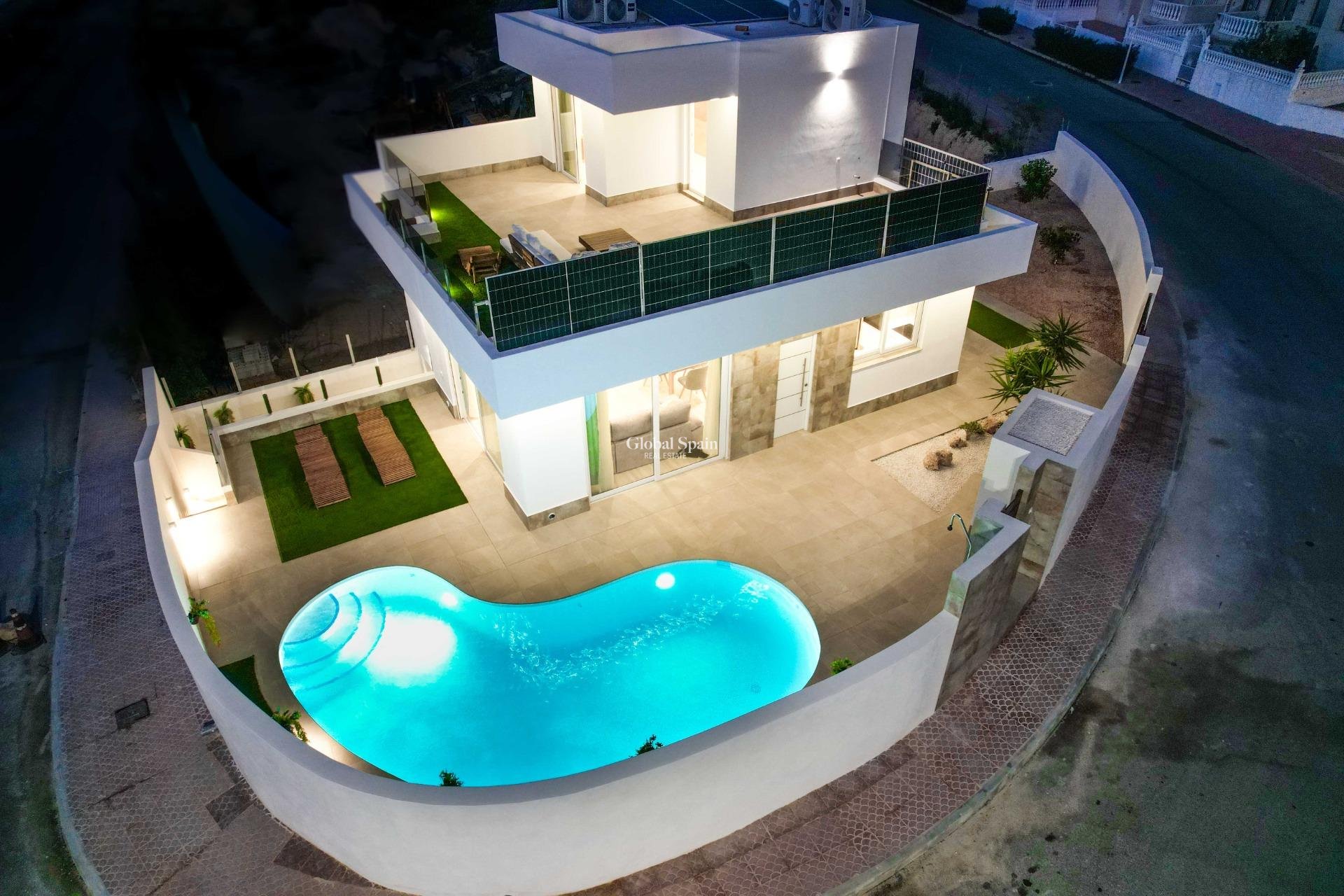 Neubau - VILLA -
CIUDAD QUESADA