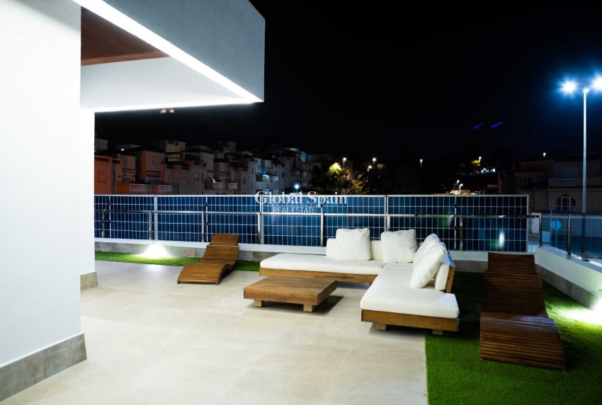 Neubau - VILLA -
CIUDAD QUESADA