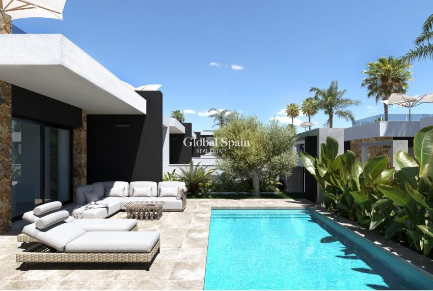 Neubau - VILLA -
CIUDAD QUESADA