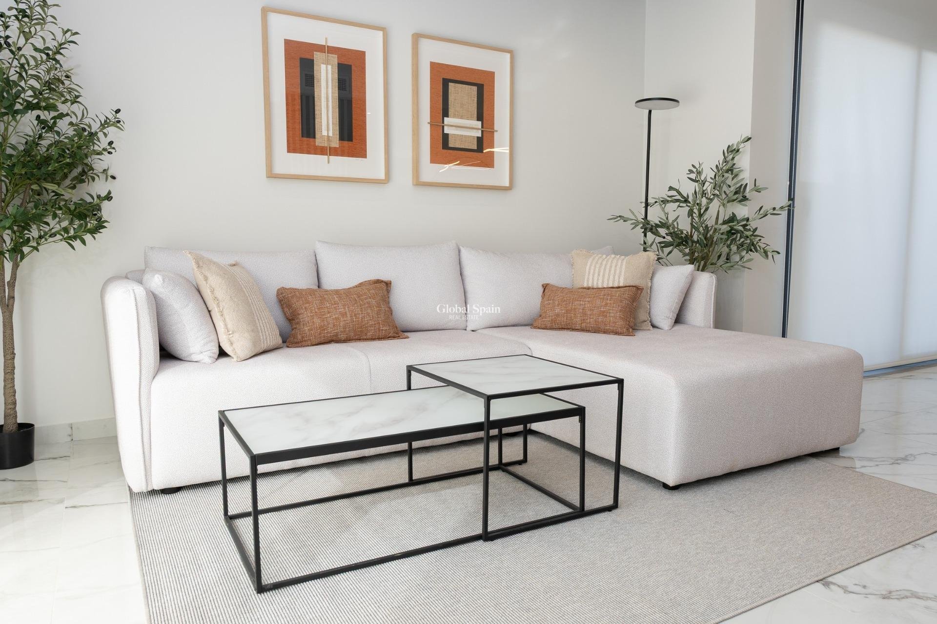 Neubau - VILLA -
CIUDAD QUESADA