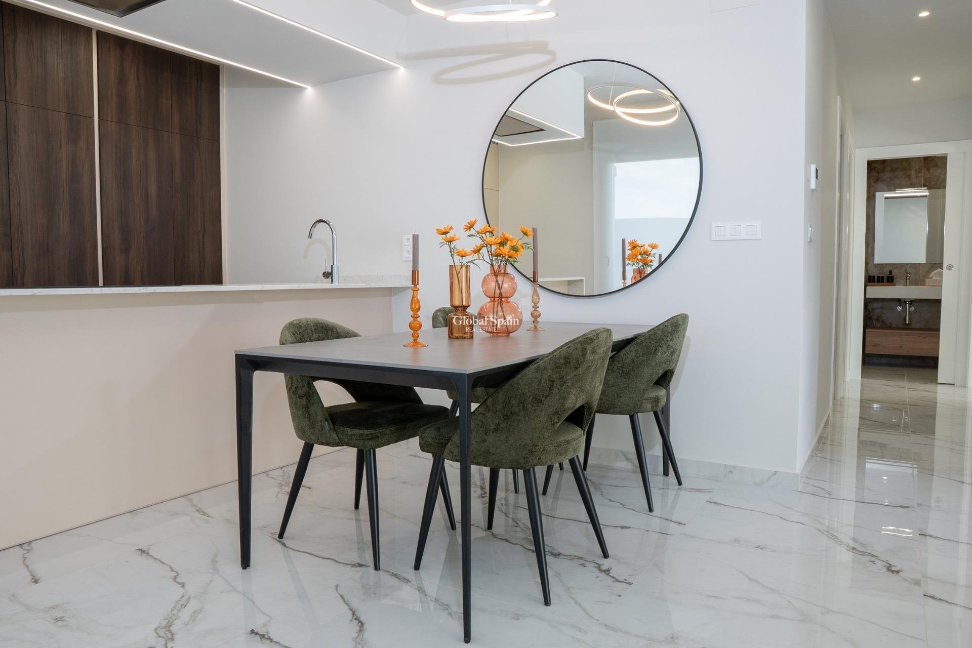 Neubau - VILLA -
CIUDAD QUESADA