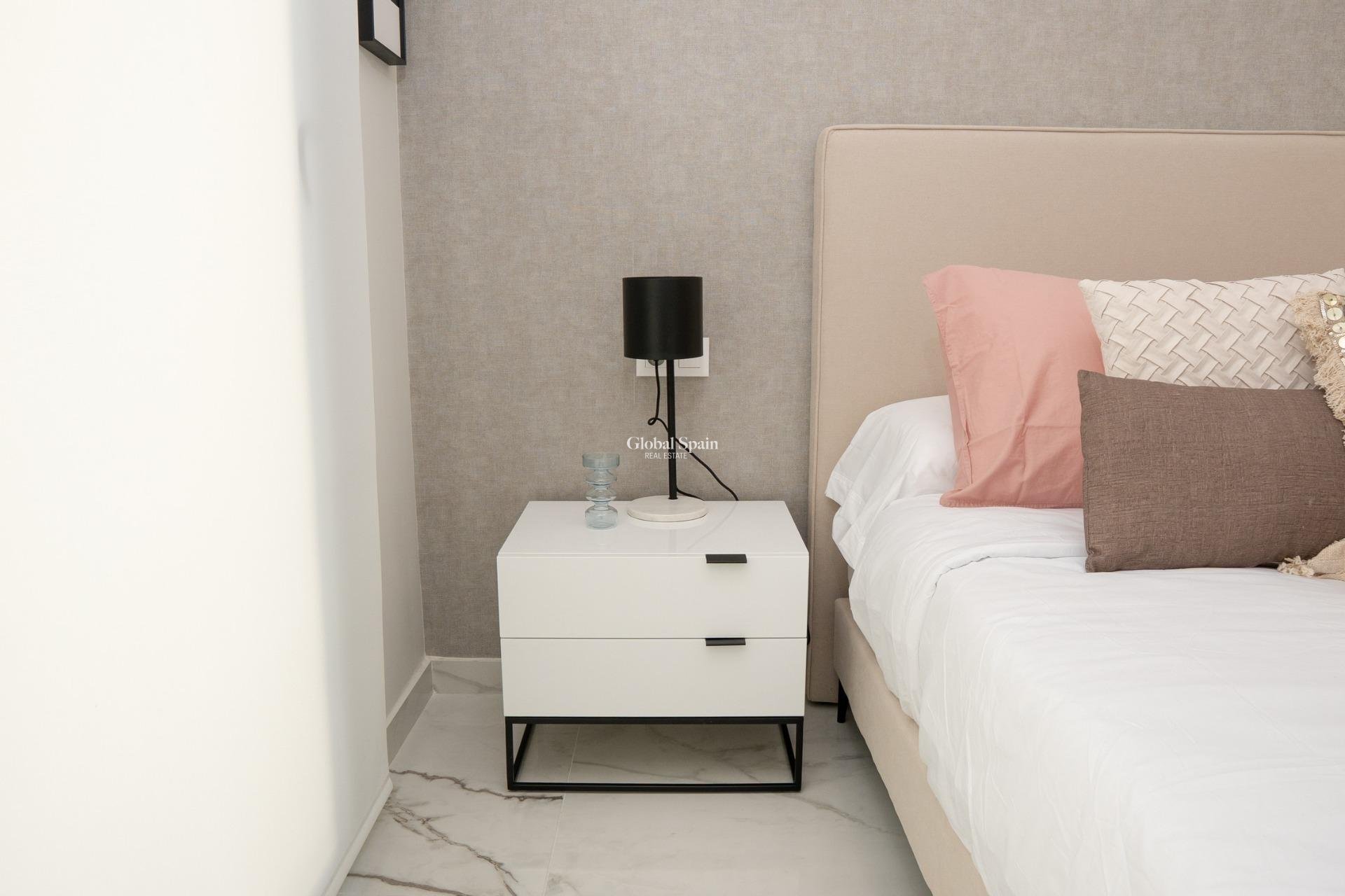 Neubau - VILLA -
CIUDAD QUESADA