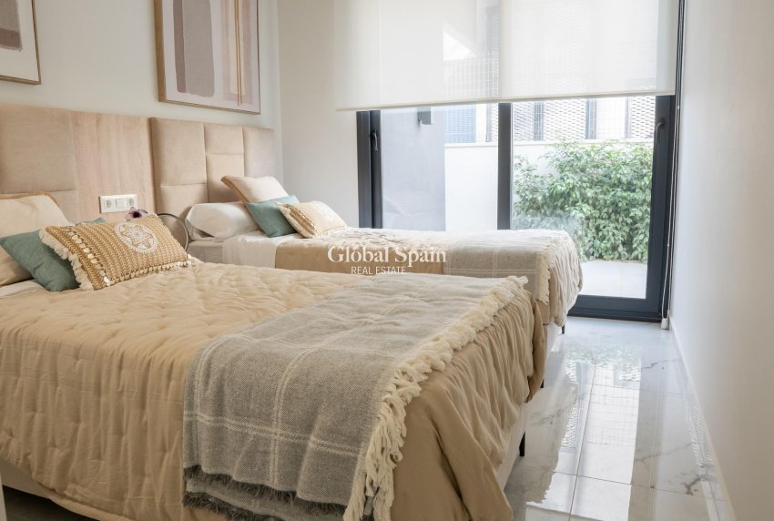 Neubau - VILLA -
CIUDAD QUESADA