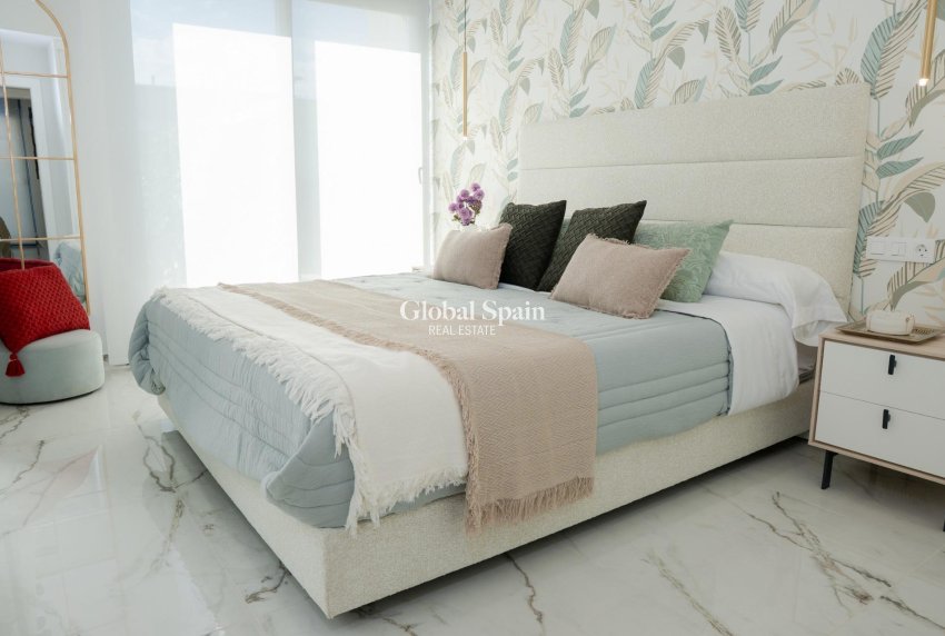 Neubau - VILLA -
CIUDAD QUESADA