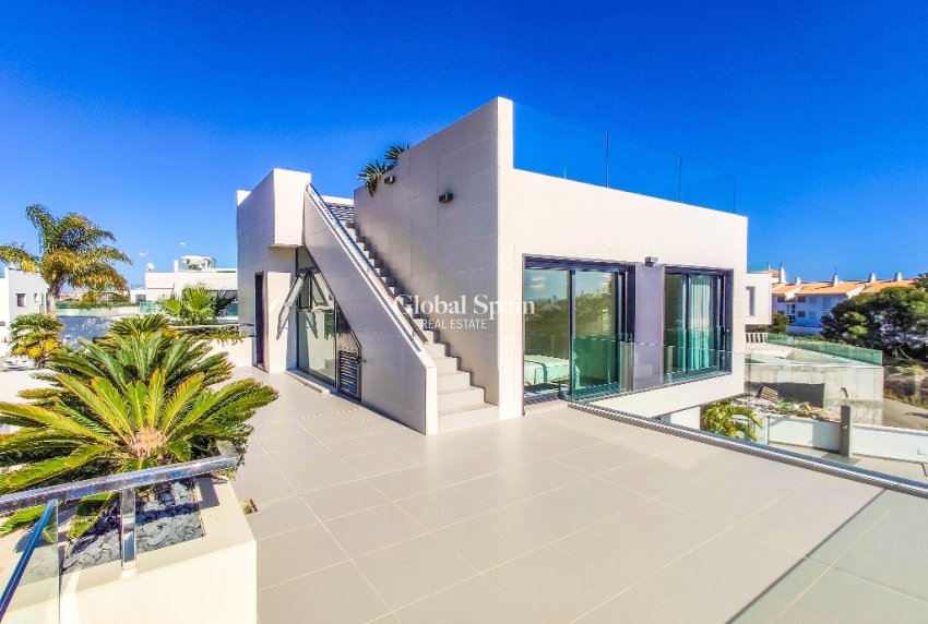 Neubau - Villa -
DEHESA DE CAMPOAMOR