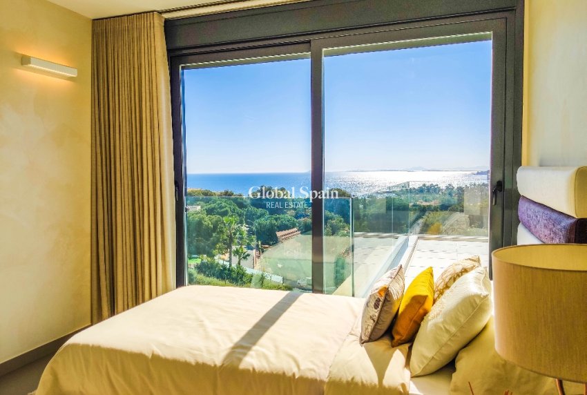 Neubau - Villa -
DEHESA DE CAMPOAMOR