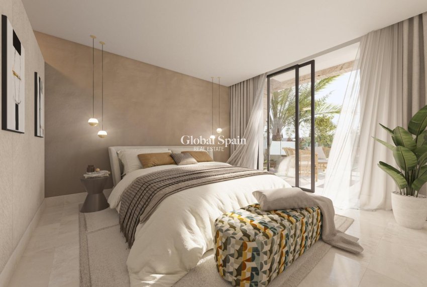 Neubau - VILLA -
ESTEPONA - Atalaya del Golf