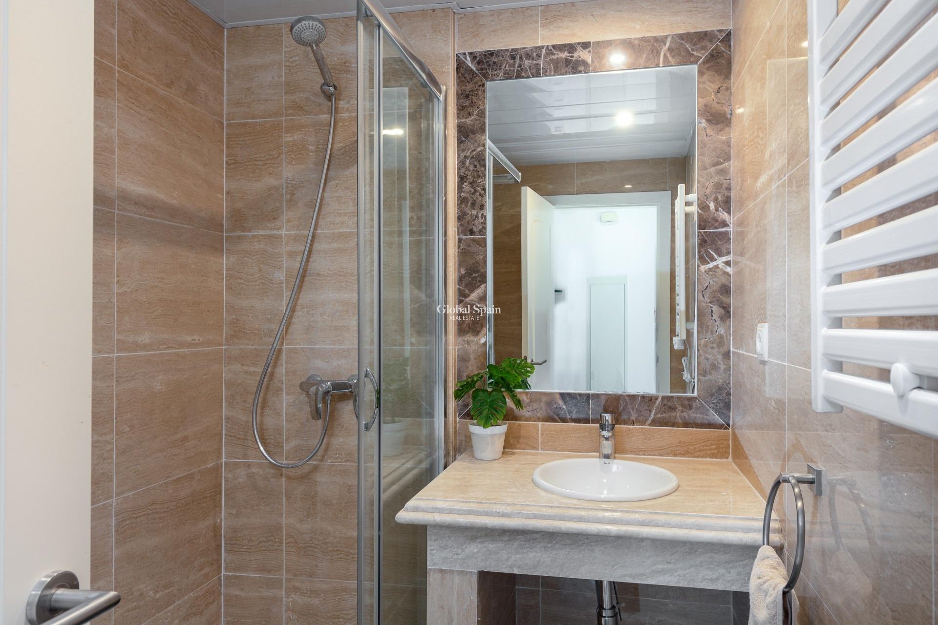 Neubau - VILLA -
ESTEPONA - Azata Golf Estepona Oeste