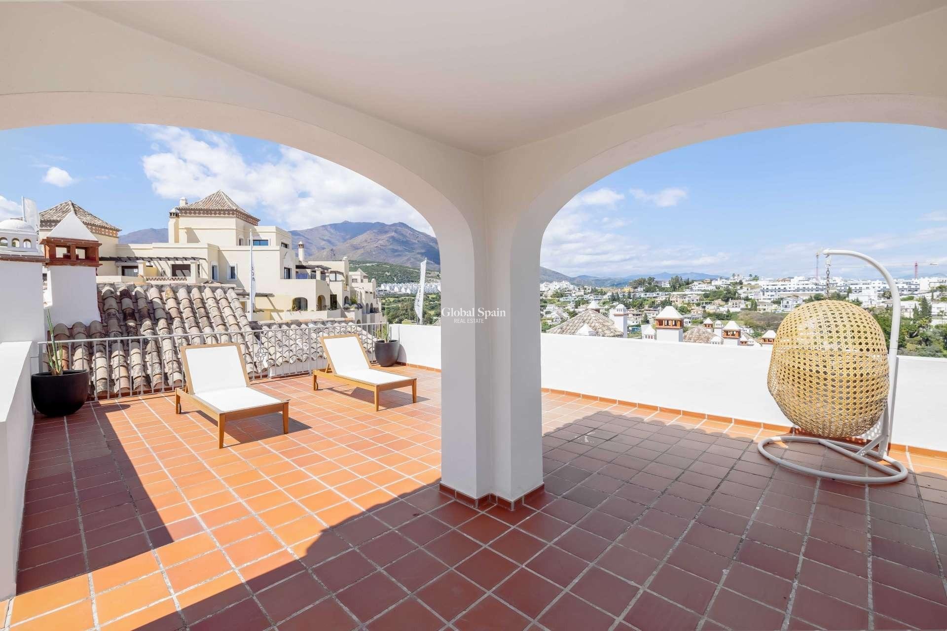 Neubau - VILLA -
ESTEPONA - Azata Golf
