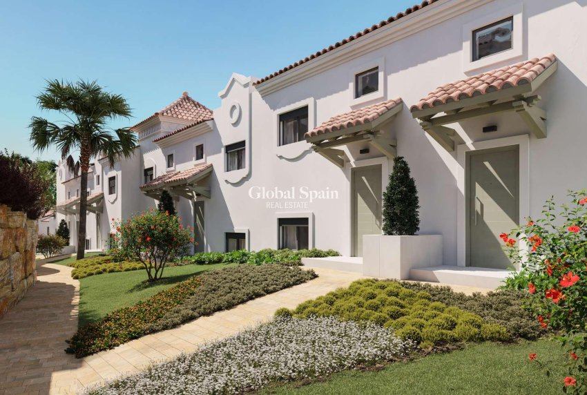 Neubau - VILLA -
ESTEPONA - Azata Golf
