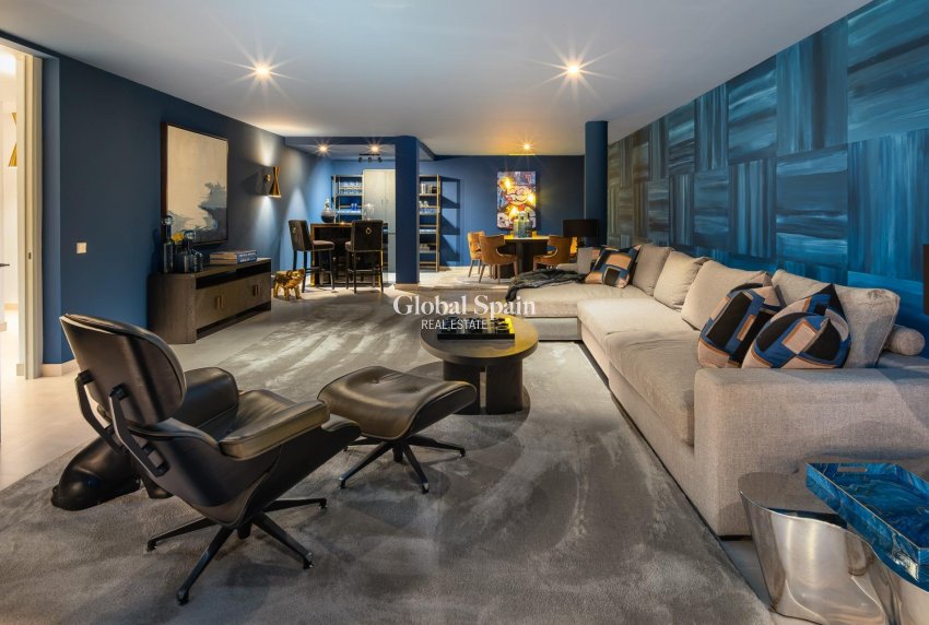 Neubau - VILLA -
ESTEPONA - Paraiso Alto