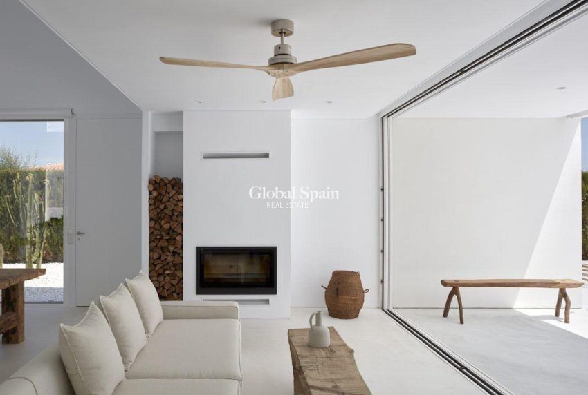 Neubau - VILLA -
ESTEPONA - Valle Romano