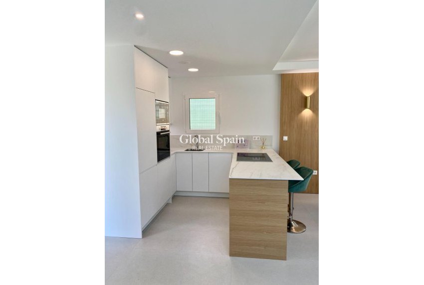 Neubau - Villa -
FINESTRAT