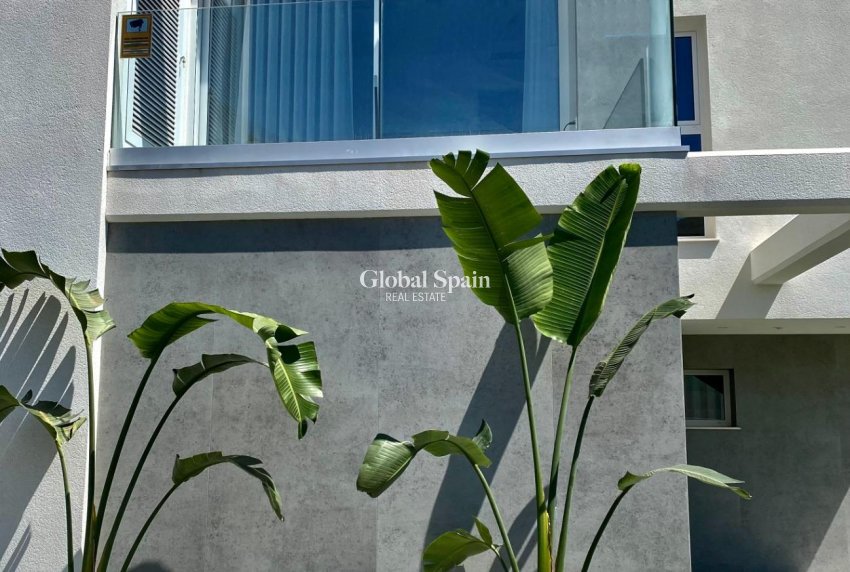 Neubau - VILLA -
FINESTRAT