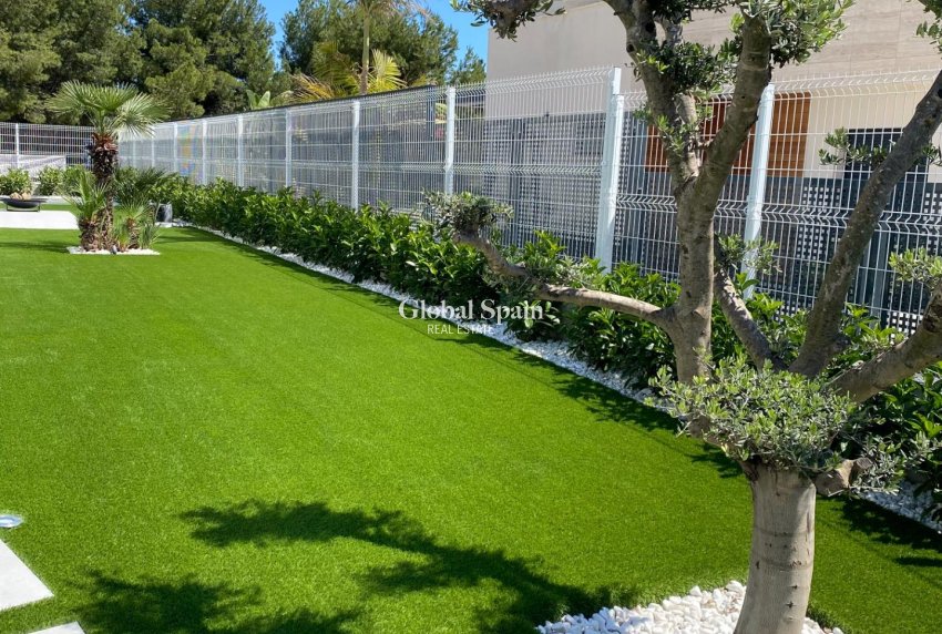 Neubau - VILLA -
FINESTRAT