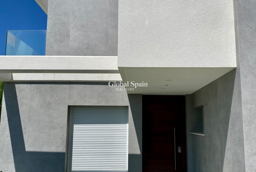 Neubau - VILLA -
FINESTRAT