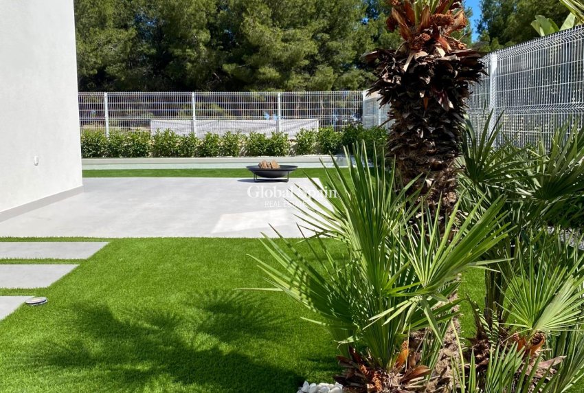 Neubau - VILLA -
FINESTRAT