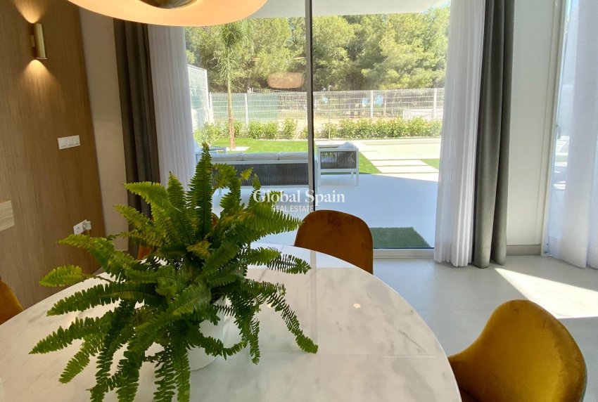 Neubau - VILLA -
FINESTRAT