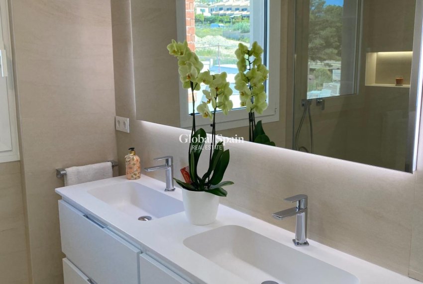 Neubau - VILLA -
FINESTRAT