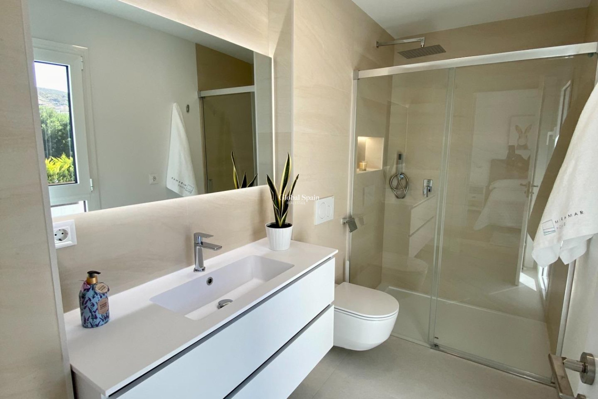 Neubau - VILLA -
FINESTRAT