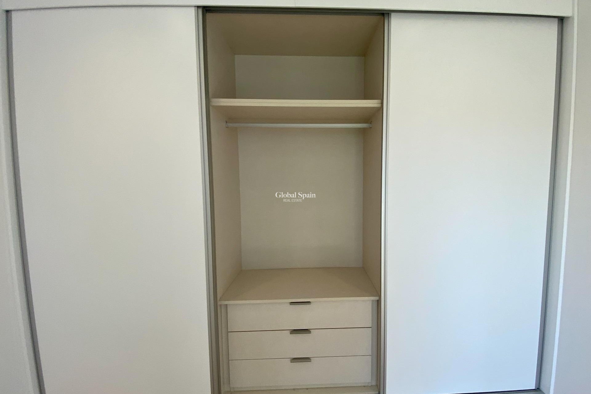 Neubau - VILLA -
FINESTRAT