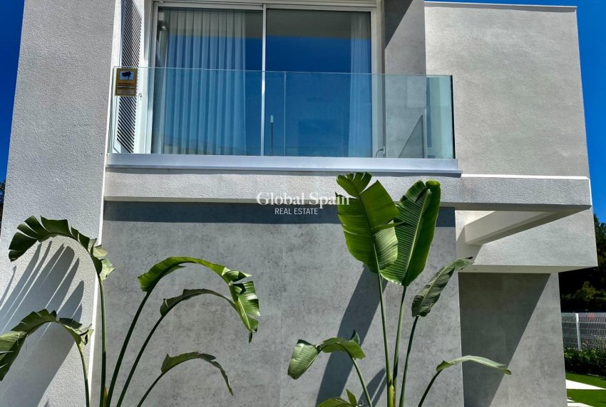 Neubau - VILLA -
FINESTRAT