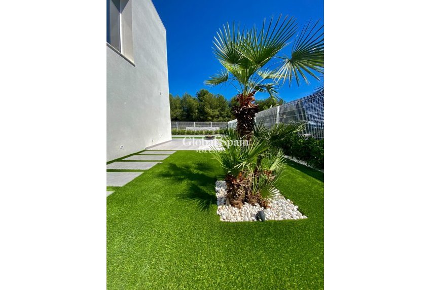 Neubau - Villa -
FINESTRAT