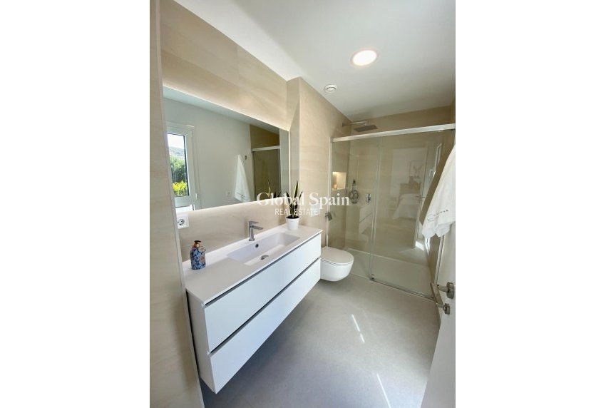 Neubau - Villa -
FINESTRAT