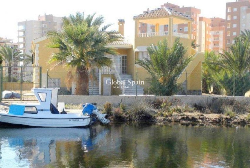 Neubau - Villa -
LA MANGA DEL MAR MENOR