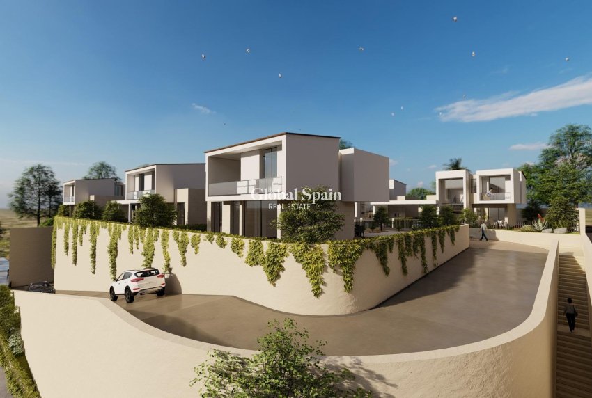Neubau - VILLA -
LA NUCÍA - Escandinavia