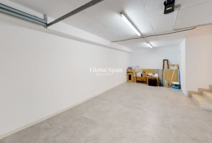 Neubau - VILLA -
LA NUCÍA - Urb. Don Mar