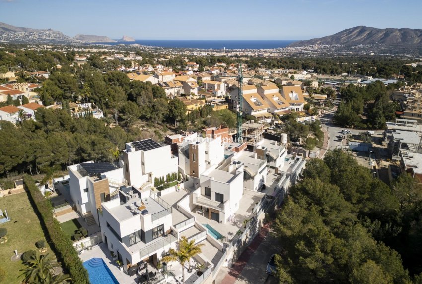 Neubau - VILLA -
LA NUCÍA - Urb. Don Mar
