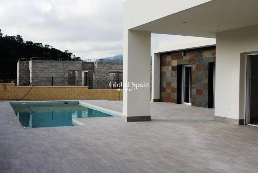 Neubau - VILLA -
LA ROMANA - Villas de la Romana