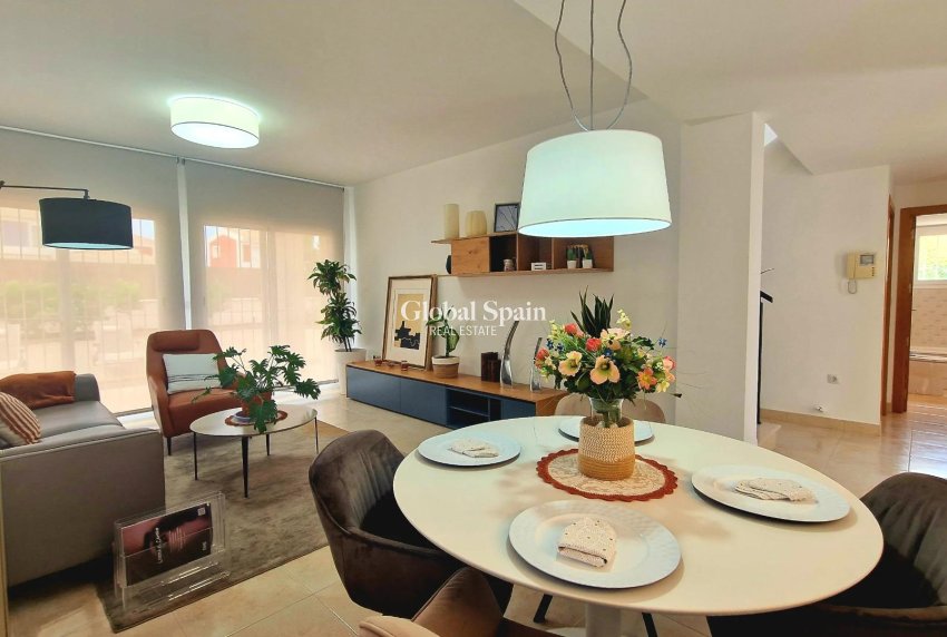 Neubau - VILLA -
LORCA - Purias