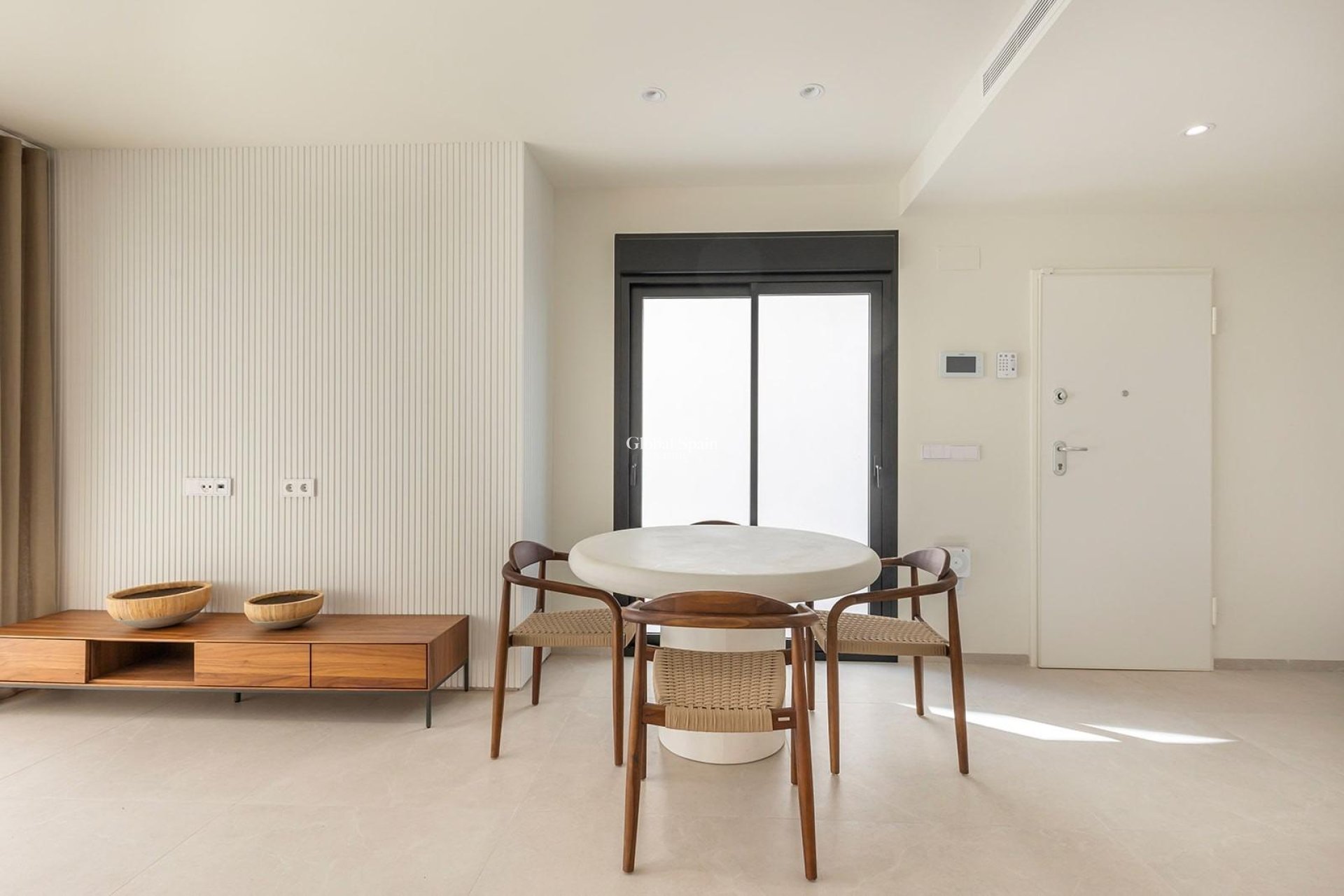 Neubau - VILLA -
LOS ALCÁZARES