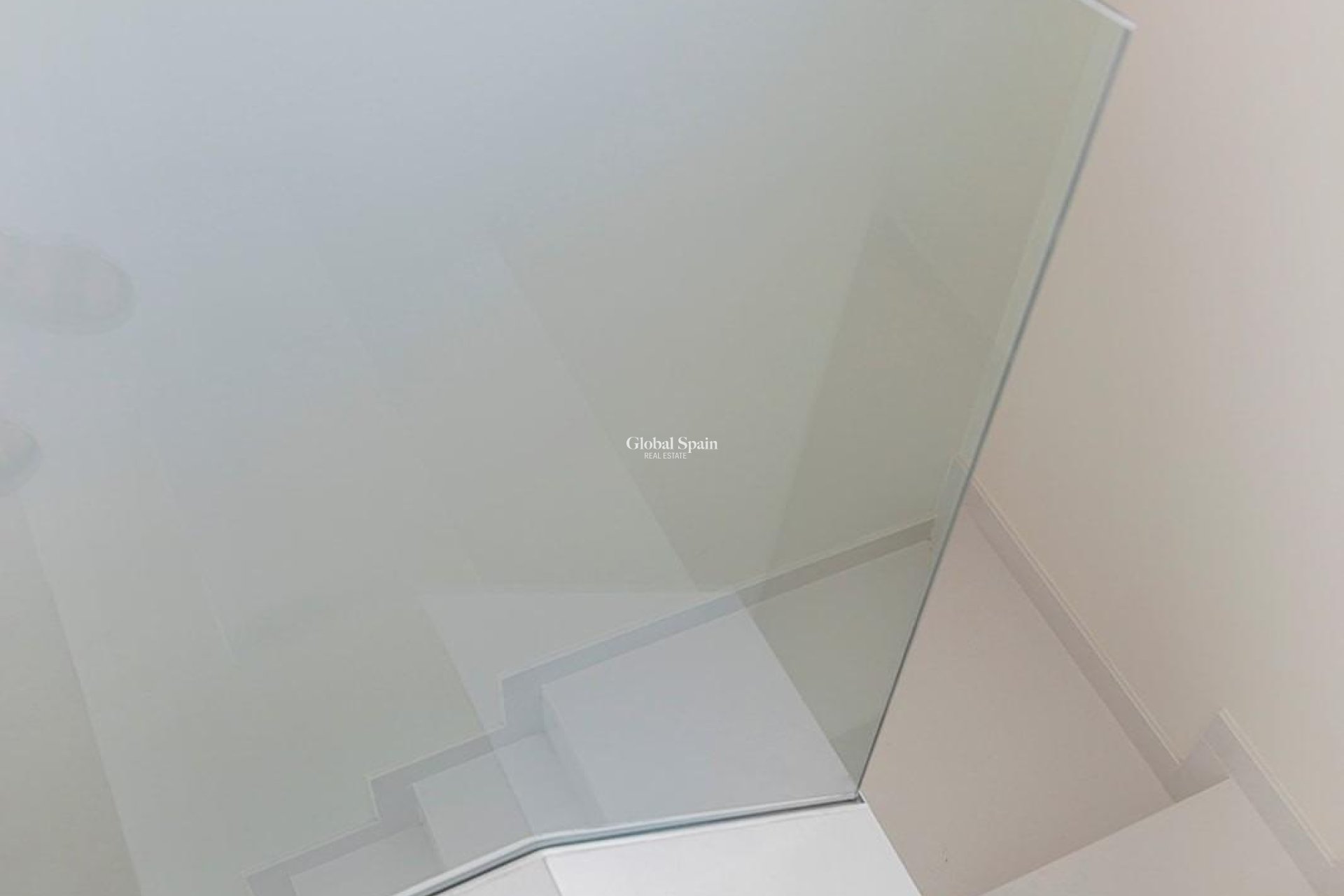 Neubau - VILLA -
LOS ALCÁZARES