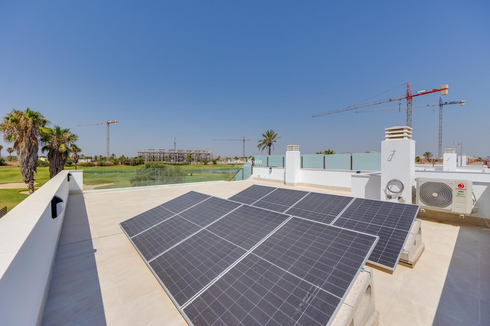 Neubau - VILLA -
LOS ALCÁZARES